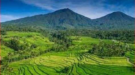 Empat Hari Berlalu Remaja Prancis Yang Terperosok Di Gunung Batukaru