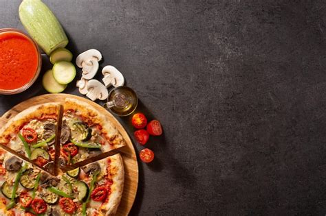 Premium Photo Vegetarian Pizza With Zucchini Tomato Peppers And Mushrooms