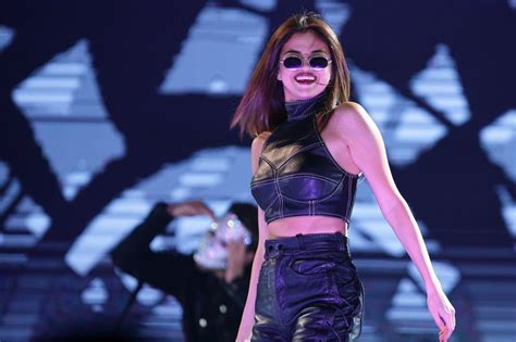 Selena Gomez Performing At Her Revival Tour In Singapore 07 27 2016