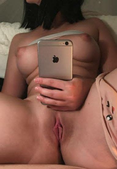 F A Kik Josephine Horny As Fuck Sending Nudes To Everyone Who