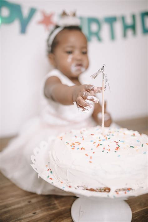 My Baby Girl Turns One: Let's Eat Smash Cake! - Adanna Dill