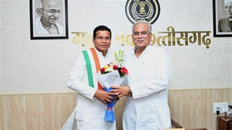 Ex Chhattisgarh Congress Chief Mohan Markam Takes Oath As Cabinet