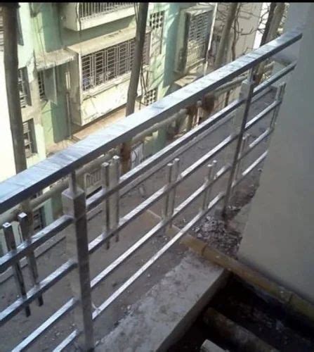 Silver Stainless Steel Balcony Railing For Home Material Grade Ss