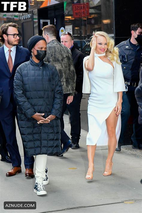 Pamela Anderson Sexy Seen Flaunting Her Hot Figure At Good Morning America Aznude