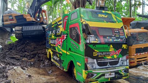 Mobil Truck Canter Oleng Muat Batu Bara Fuso Tronton Dump Truck Jambi