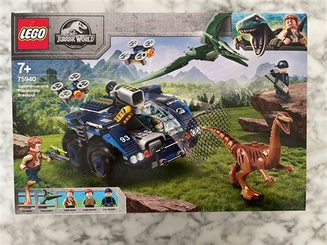 LEGO Jurassic World Gallimimus and Pteranodon Breakout 75940, Hobbies ...