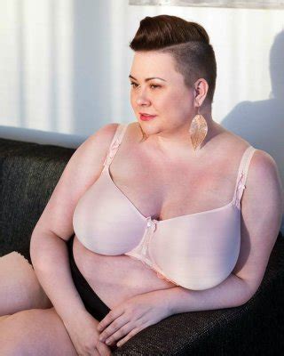 Omas Und Reifen Gro E Titten In Und Ohne Bh Porno Bilder Sex Fotos Xxx Bilder Pictoa