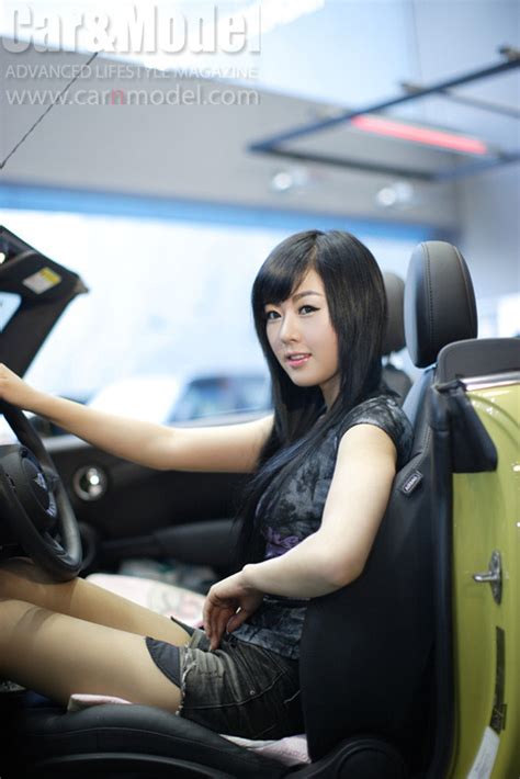 Xxx Nude Girls Hwang Mi Hee And Mini