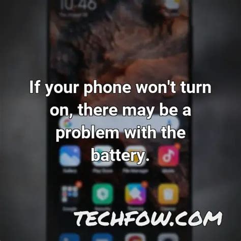 How Do You Turn on a Motorola Flip Phone [FAQ!] - TechFOW.com