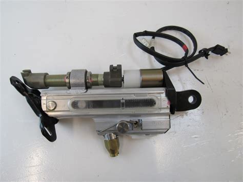 Mercedes R129 SL500 convertible top cylinder roll bar actuator, right 1298600835 | S Auto Parts