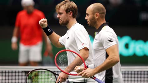 Zweiter Erfolg Deutschland Siegt Sich Auch Ohne Zverev Ins Davis Cup