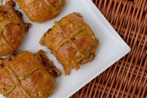 Dulce De Leche Chestnut Puree Hot Cross Buns Recipe AAUBlog