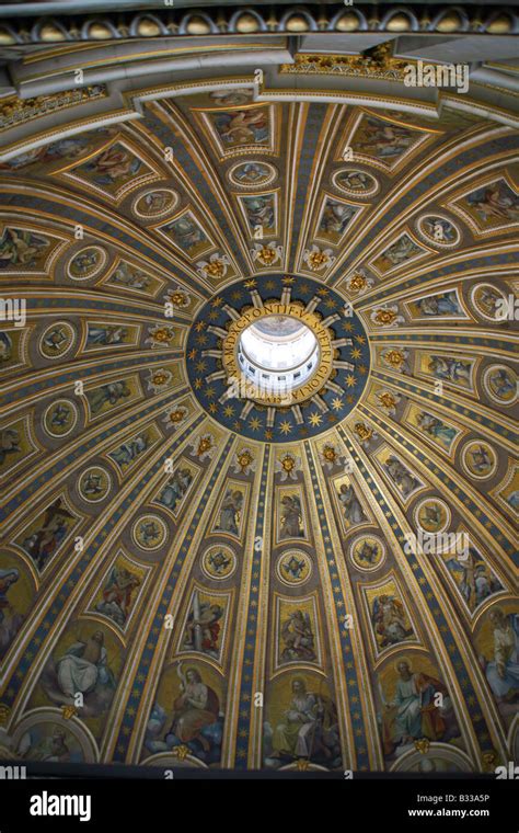 Rome, Italy, St. Peter's Basilica, interior view Stock Photo - Alamy