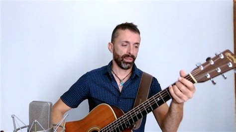 Fabrizio Sciandrini Performing Corazon Espinado C Santana Man