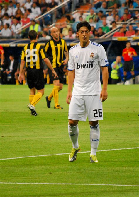 Archivomesut Ozil V Drese Realu Madrid Wikipedia La