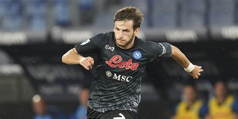 Napoli Verso L Inter Partitella E Goleada Con La Juve Stabia