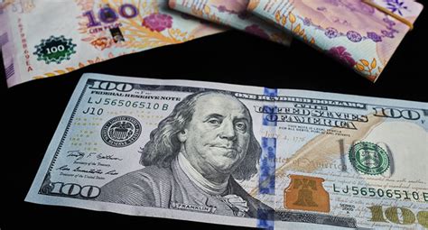 Dólar Paralelo En Argentina Se Dispara Y Supera Barrera De 1 000 Pesos Dólar Blue Mundo Correo