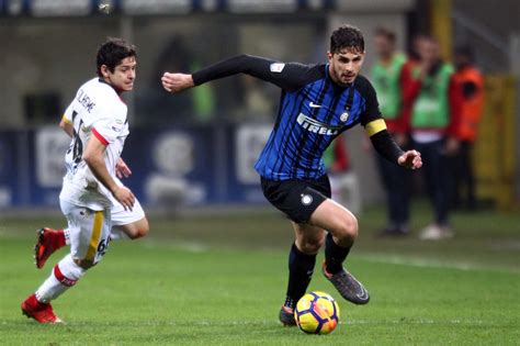 Serie A Inter Benevento 2 0 Decidono Skriniar E Ranocchia Di Testa