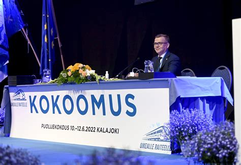 HS gallup Kokoomus yhä Suomen suosituin puolue kannatus hipoo