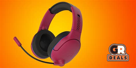 This Wireless PlayStation Gaming Headset Is Now Just $59.99