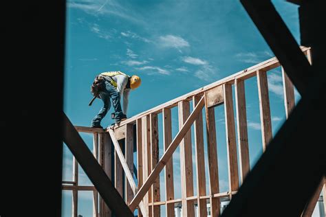 5 Common Construction Site Accidents And Injuries And How To Prevent Them