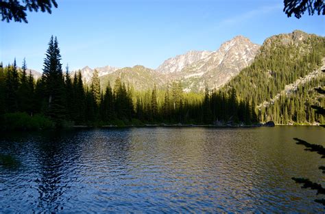 Hiking: Enchantments // Stuart Lake – The Blonde Giraffe