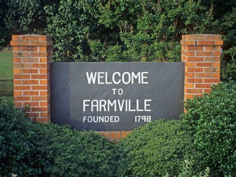 Geographically Yours Welcome: Farmville, Virginia