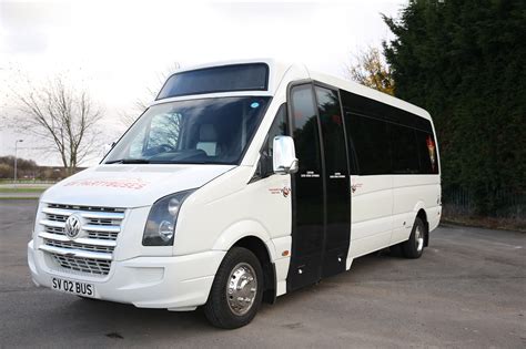 What To Expect When Hiring A Party Bus A UK Guide