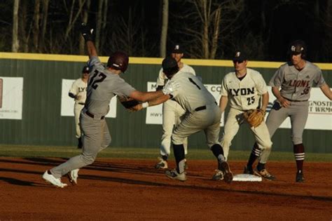 Lyon College Baseball Update Scots Split Two Games White River Now