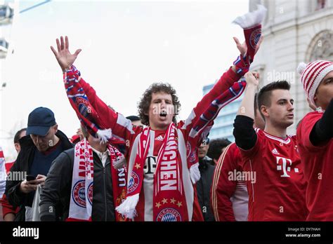 Bayern Munich fans in Manchester ahead of their teams Champions League ...