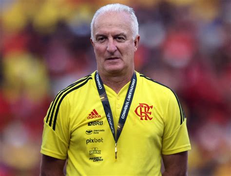 Em Enquete Maioria Dos Torcedores Do Flamengo Reprova Saída De Dorival