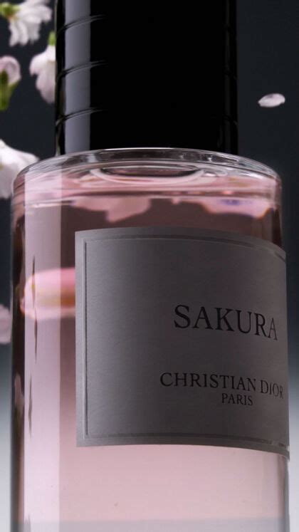 Sakura Unisex Eau De Parfum With Floral Notes Dior