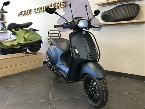 Vespa Sprint Specialpaint Opaco Blue Scuro Matblauw Perry Scooters