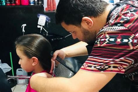 Menina De 5 Anos Pede Para Doar O Cabelo Como Presente De Natal