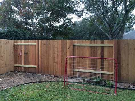 Good Neighbor Fence Photo Gallery [Apple Fence Company]