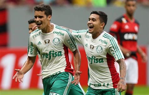 Árbitro erra muito em súmula do Palmeiras Notícias Terceiro Tempo