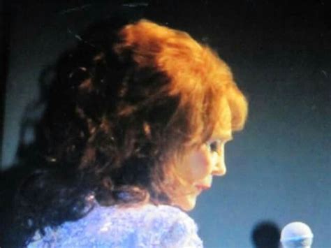 Pin By Tammy Hosey On LORETTA LYNN Loretta Lynn Loretta Lynn