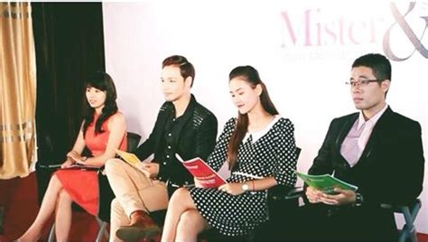 Khi các hot girl đổi vai làm giám khảo