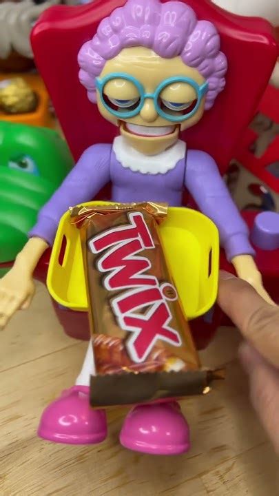 🌈oh No😱super Trending Greedy Granny 👵 Is Very Mad 🤣🍫😂👵🌈shorts Viral