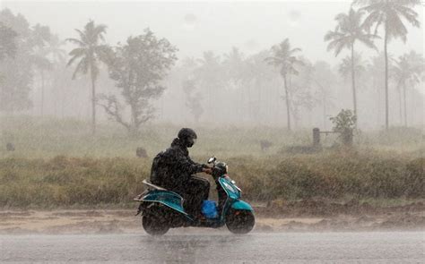 Rainfall To Intensify In Kerala Yellow Alert In 3 Districts Today