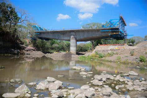 Obras P Blicas Ejecuta Obras Para Mejorar Conexi N Vial En Oriente