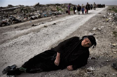 Supermodels And Naked Men In Afps Pictures Of The Year Daily Mail Online