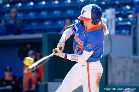 23-02-19_Florida Gators Softball vs Bowling Green - Gator Country