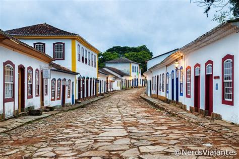 Rua Direita Em Tiradentes Minas Gerais Pousada Em Paraty Rj