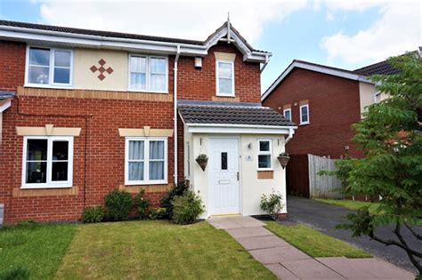 3 Bedroom Semi Detached House For Sale In Terrys Lane Pype Hayes