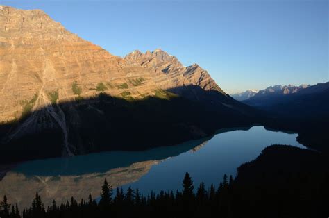 Peyto Lake - Sunrise - Banff National Park - Alberta - Earth's Wild Wonders