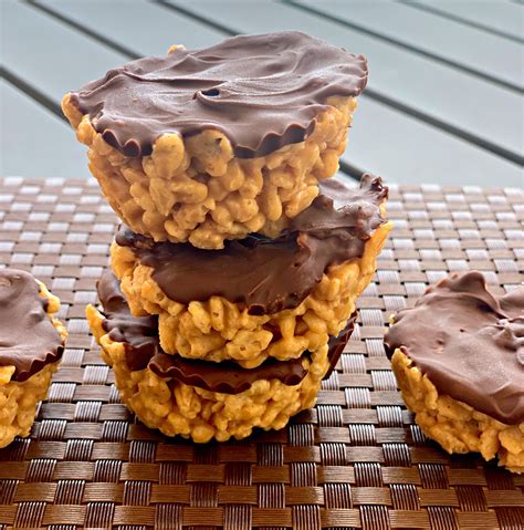 Chocolate Peanut Butter Rice Krispy Cups The Cookin Chicks