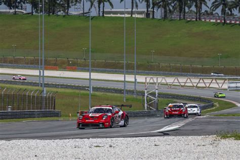 Porsche Pcca Race Paul Tan S Automotive News