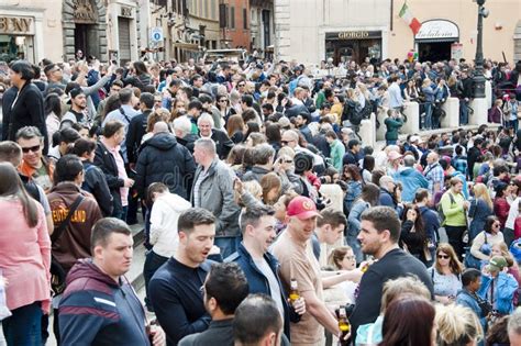 Rome Italy May 01 2018 Crowd Of Tourists People Crowding Trevi