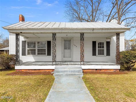 165 Main Street Winterville Nc 28590 Mls 100375367 Zillow